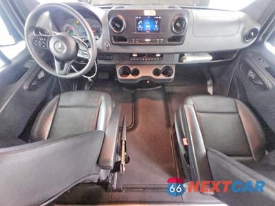 Zdjęcie 8 z 13 samochodu: 2019 MERCEDES-BENZ SPRINTER 2500 VIN:WDZPF1CD4KP124204 - miniatura