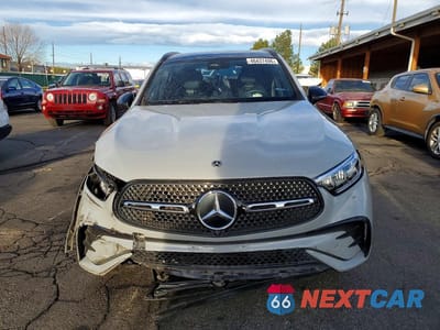 Piąte zdjęcie samochodu w środku: 2025 MERCEDES-BENZ GLC 300 4MATIC VIN:W1NKM4HB9SF254809 - miniatura
