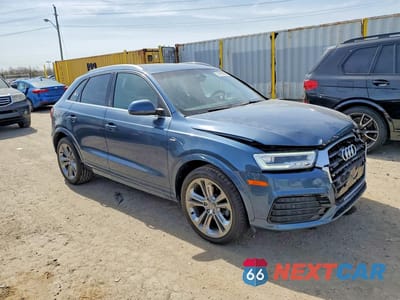 Czwarte zdjęcie samochodu z boku: 2017 AUDI Q3 PRESTIGE VIN:WA1GCCFS7HR016052 - miniatura