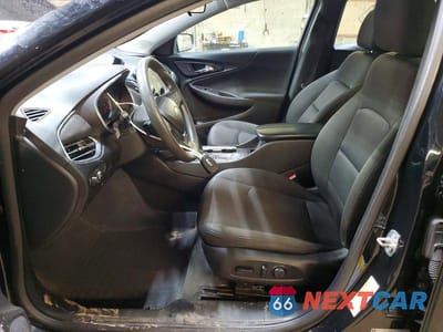 Zdjęcie 7 z 12 samochodu: 2019 CHEVROLET MALIBU LT VIN:1G1ZD5ST6KF150932 - miniatura