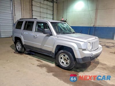 Czwarte zdjęcie samochodu z boku: 2011 JEEP PATRIOT SPORT VIN:1J4NF1GB4BD277399 - miniatura