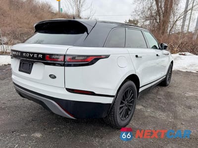 Czwarte zdjęcie samochodu z boku: 2019 LAND ROVER RANGE ROVER VELAR VIN:SALYA2EX8KA217447 - miniatura