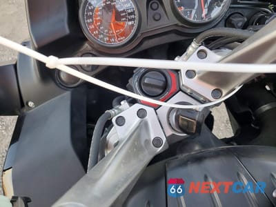 Zdjęcie 8 z 9 samochodu: 2009 KAWASAKI ZG1400 B VIN:JKBZGNB159A010316 - miniatura