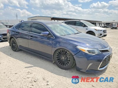 Czwarte zdjęcie samochodu z boku: 2016 TOYOTA AVALON LIMITED VIN:4T1BK1EB4GU227709 - miniatura