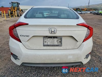 Zdjęcie 6 z 12 samochodu: 2016 HONDA CIVIC LX VIN:19XFC2F51GE205652 - miniatura