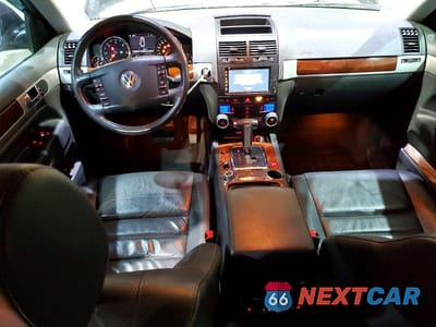 Zdjęcie 8 z 13 samochodu: 2010 VOLKSWAGEN TOUAREG TDI VIN:WVGFK7A90AD003593 - miniatura