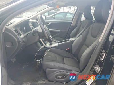 Zdjęcie 7 z 11 samochodu: 2014 VOLVO S60 T5 VIN:YV1612FS1E1295052 - miniatura