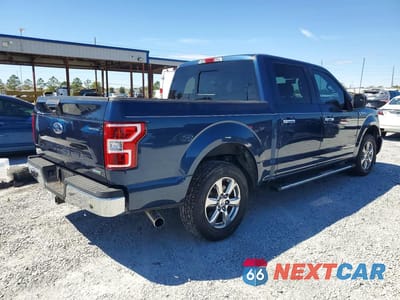Trzecie zdjęcie samochodu z tyłu: 2018 FORD F150 SUPERCREW VIN:1FTEW1CP1JFB81059 - miniatura
