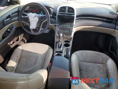 Zdjęcie 8 z 11 samochodu: 2015 CHEVROLET MALIBU 1LT VIN:1G11C5SL1FF315016 - miniatura