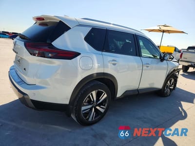 Trzecie zdjęcie samochodu z tyłu: 2024 NISSAN ROGUE SL VIN:5N1BT3CA1RC733784 - miniatura