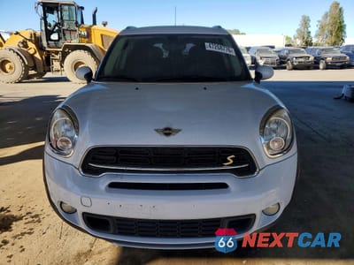 Piąte zdjęcie samochodu w środku: 2015 MINI COOPER S COUNTRYMAN VIN:WMWZC5C58FWT37506 - miniatura