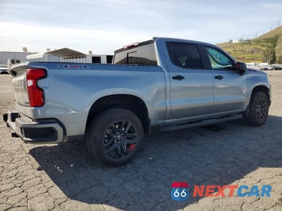 Trzecie zdjęcie samochodu z tyłu: 2025 CHEVROLET SILVERADO K1500 RST VIN:1GCUKEE82SZ241094 - miniatura