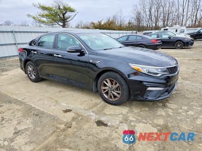 Czwarte zdjęcie samochodu z boku: 2019 KIA OPTIMA LX VIN:5XXGT4L33KG338464 - miniatura