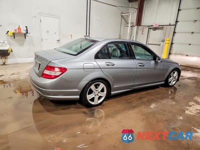 Trzecie zdjęcie samochodu z tyłu: 2010 MERCEDES-BENZ C 300 4MATIC VIN:WDDGF8BB0AF449662 - miniatura