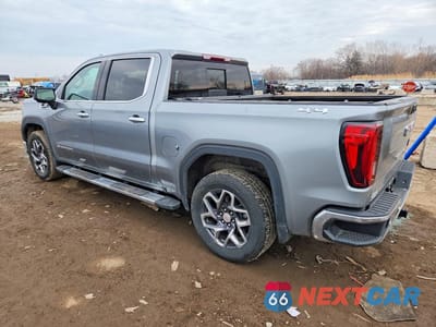 Drugie zdjęcie samochodu z przodu: 2025 GMC SIERRA K1500 SLT VIN:3GTUUDED0SG352373 - miniatura