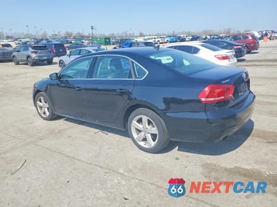 Drugie zdjęcie samochodu z przodu: 2015 VOLKSWAGEN PASSAT S VIN:1VWAS7A39FC114017 - miniatura