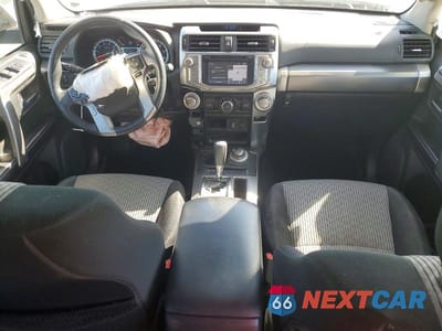 Zdjęcie 8 z 13 samochodu: 2016 TOYOTA 4RUNNER SR5 VIN:JTEBU5JR9G5396557 - miniatura