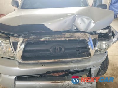 Zdjęcie 11 z 12 samochodu: 2007 TOYOTA TACOMA V6 VIN:3TMLU42N57M012444 - miniatura