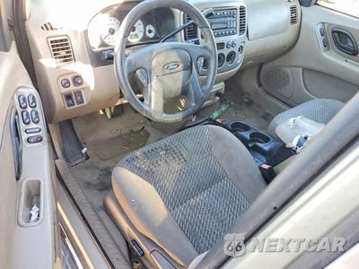 Zdjęcie 8 z 13 samochodu: 2007 FORD ESCAPE VIN:1FMYU931X4KA25316 - miniatura