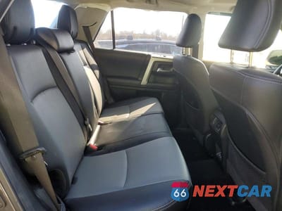 Zdjęcie 11 z 12 samochodu: 2022 TOYOTA 4RUNNER 4WD SUV PREMIUM VIN:JTENU5JR4N6043325 - miniatura