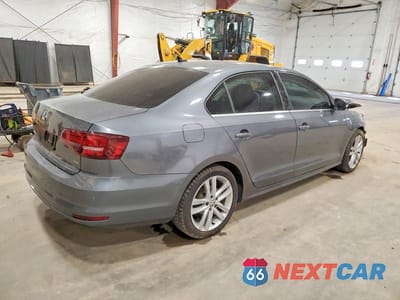 Trzecie zdjęcie samochodu z tyłu: 2016 VOLKSWAGEN JETTA SEL VIN:3VWL07AJXGM341150 - miniatura