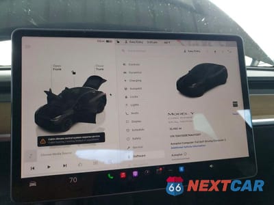Zdjęcie 9 z 11 samochodu: 2022 TESLA MODEL Y VIN:7SAYGDEE7NA017297 - miniatura
