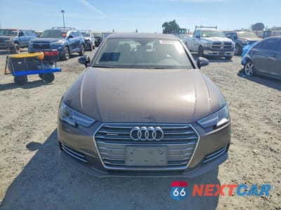 Piąte zdjęcie samochodu w środku: 2017 AUDI A4 PREMIUM VIN:WAUANAF42HN013799 - miniatura