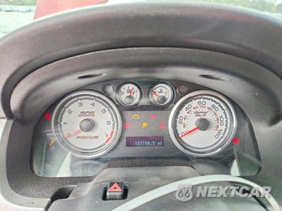 Zdjęcie 9 z 11 samochodu: 2009 FORD FOCUS SES VIN:1FAHP33N29W177320 - miniatura