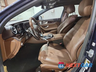 Zdjęcie 7 z 11 samochodu: 2017 MERCEDES-BENZ E 300 VIN:WDDZF4JB9HA235876 - miniatura
