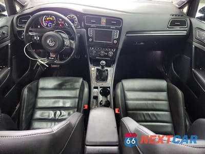 Zdjęcie 8 z 11 samochodu: 2016 VOLKSWAGEN GOLF R VIN:WVWUF7AU5GW284355 - miniatura