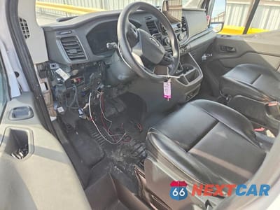 Zdjęcie 8 z 13 samochodu: 2021 FORD TRANSIT T-350 VIN:1FTBW1YG5MKA39546 - miniatura