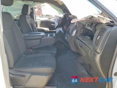 Zdjęcie 7 z 13 samochodu: 2024 CHEVROLET SILVERADO K3500 VIN:1GB4YSEY0RF354488 - miniatura