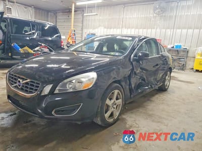 2013 VOLVO S60 T5 YV1612FSXD2203641 - główne zdjęcie licytacji z USA - miniatura