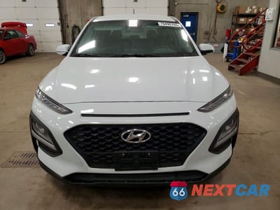 Piąte zdjęcie samochodu w środku: 2021 HYUNDAI KONA SE VIN:KM8K12AA5MU691612 - miniatura