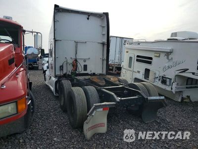 Trzecie zdjęcie samochodu z tyłu: 2021 KENWORTH T680 SEMI TRUCK VIN:1XKYD49X5MJ447149 - miniatura