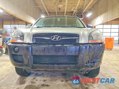 Piąte zdjęcie samochodu w środku: 2009 HYUNDAI TUCSON GLS VIN:KM8JM12BX9U954494 - miniatura