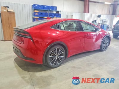 Trzecie zdjęcie samochodu z tyłu: 2024 TOYOTA PRIUS XLE VIN:JTDACAAUXR3038737 - miniatura