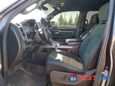 Zdjęcie 7 z 12 samochodu: 2019 RAM 1500 VIN:1C6RREFT1KN813839 - miniatura