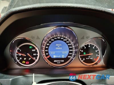 Zdjęcie 9 z 11 samochodu: 2010 MERCEDES-BENZ C 63 AMG VIN:WDDGF7HB5AF451487 - miniatura