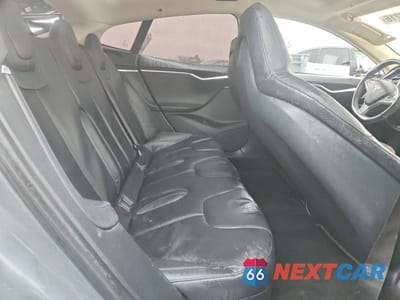 Zdjęcie 10 z 13 samochodu: 2013 TESLA MODEL S VIN:5YJSA1CN4DFP20802 - miniatura