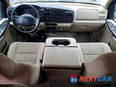 Zdjęcie 8 z 11 samochodu: 2005 FORD F250 SUPER DUTY VIN:1FTSW21P35EA71993 - miniatura