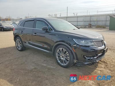Czwarte zdjęcie samochodu z boku: 2017 LINCOLN MKX RESERVE VIN:2LMPJ8LR4HBL21344 - miniatura