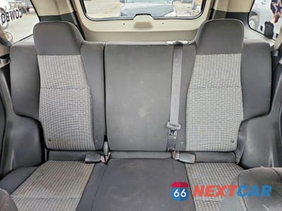 Zdjęcie 10 z 13 samochodu: 2010 JEEP GRAND CHEROKEE LAREDO VIN:1J4PR4GK9AC140349 - miniatura