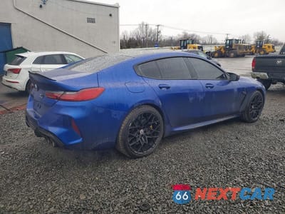 Trzecie zdjęcie samochodu z tyłu: 2023 BMW M8 VIN:WBSGV0C02PCM91913 - miniatura