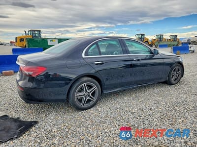 Trzecie zdjęcie samochodu z tyłu: 2023 MERCEDES-BENZ E 350 4MATIC VIN:W1KZF8EB4PB189089 - miniatura