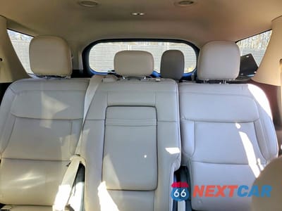 Zdjęcie 10 z 13 samochodu: 2020 FORD EXPLORER XLT VIN:1FMSK8DH6LGB45066 - miniatura