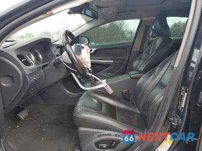 Zdjęcie 7 z 12 samochodu: 2013 VOLVO S60 T5 VIN:YV1612FSXD2204028 - miniatura