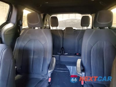 Zdjęcie 10 z 13 samochodu: 2019 CHRYSLER PACIFICA TOURING PLUS VIN:2C4RC1FG8KR669134 - miniatura