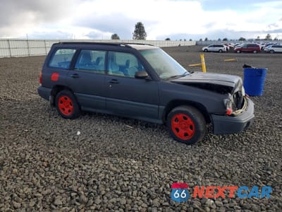 Czwarte zdjęcie samochodu z boku: 1999 SUBARU FORESTER L VIN:JF1SF6351XH723035 - miniatura