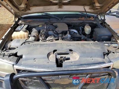 Zdjęcie 11 z 12 samochodu: 2006 CHEVROLET SILVERADO K3500 VIN:1GCJK33D86F177898 - miniatura